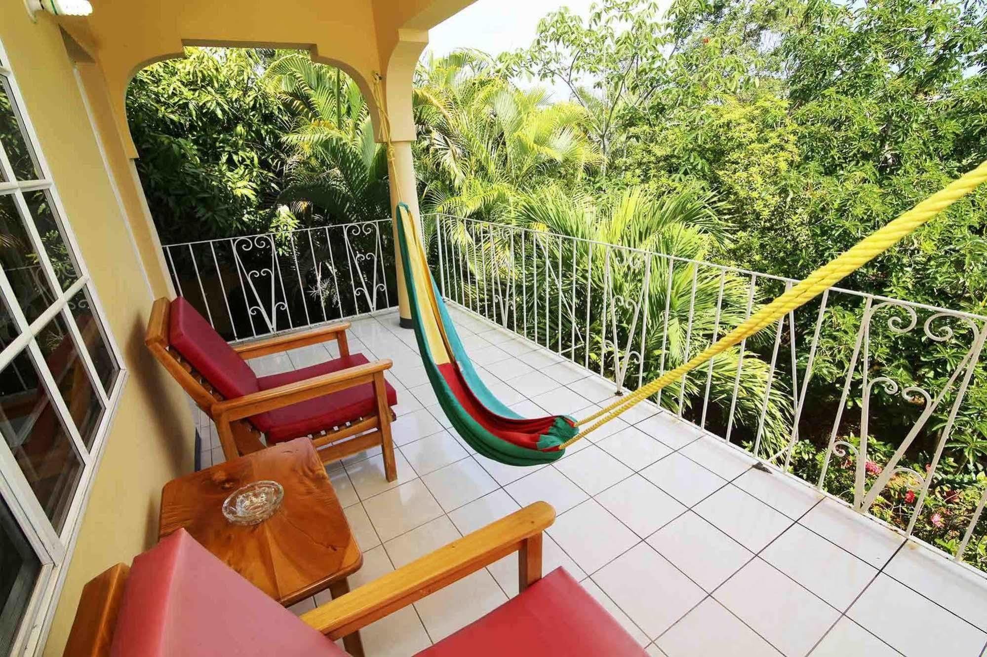 Seastar Inn Negril Buitenkant foto