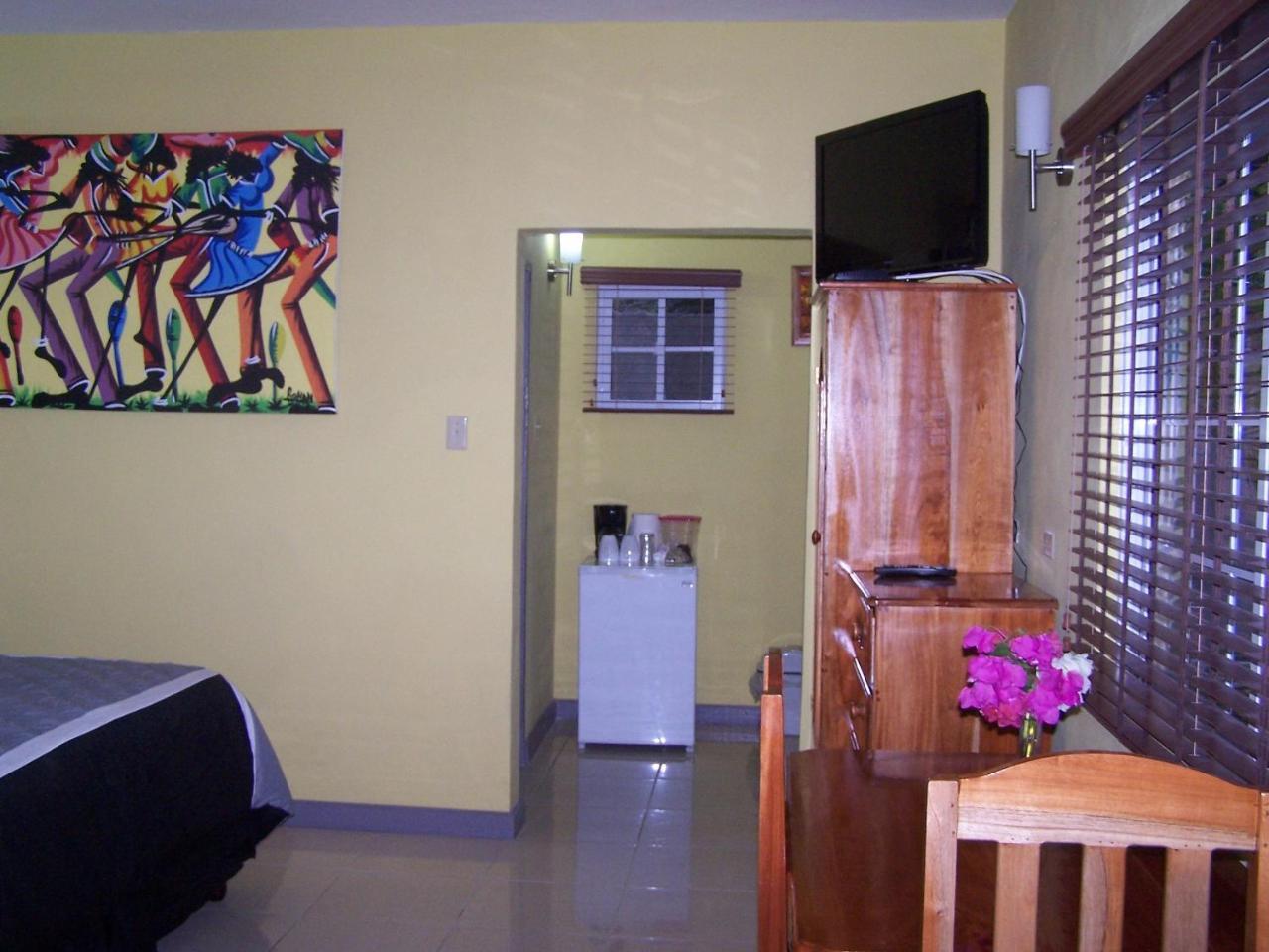 Seastar Inn Negril Buitenkant foto