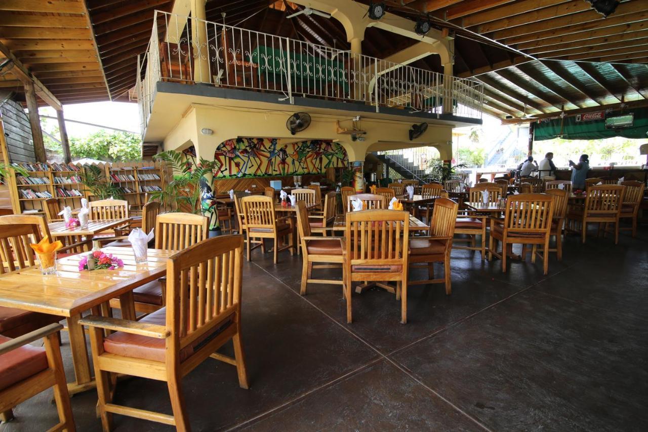 Seastar Inn Negril Buitenkant foto